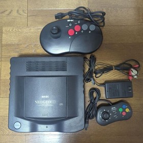 SNK Neo Geo CD CD-T01 Retro Game Console System w/Accessories Japan