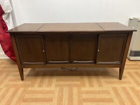 Mid Century Modern RECORD PLAYER cabinet stereo vintage console 60s radio zenith