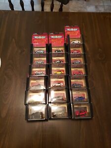 MICRO MACHINES COLLECTOR EDITION CORVETTE SERIES 1 COMPLETE SET 19 CARS L$$K!!