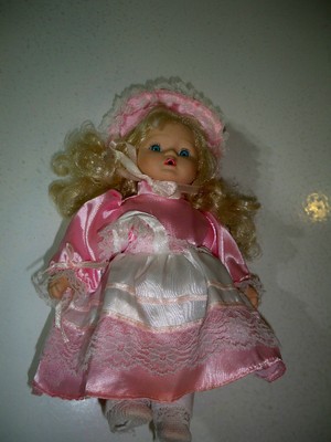 Porcelain Doll with Pink Dress amp Bonnet 10quot tall