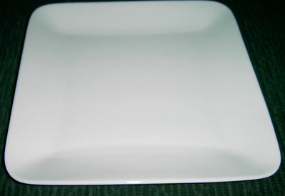 DELTA AIR LINES FIRST CLASS SQUARE CHINA PLATE 9''  
