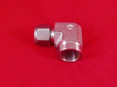 Ham-Let SS 1/2'' Female Elbow, 770L-SS-1/2X1/2, (Swagelok Ref#SS-810-8-8)