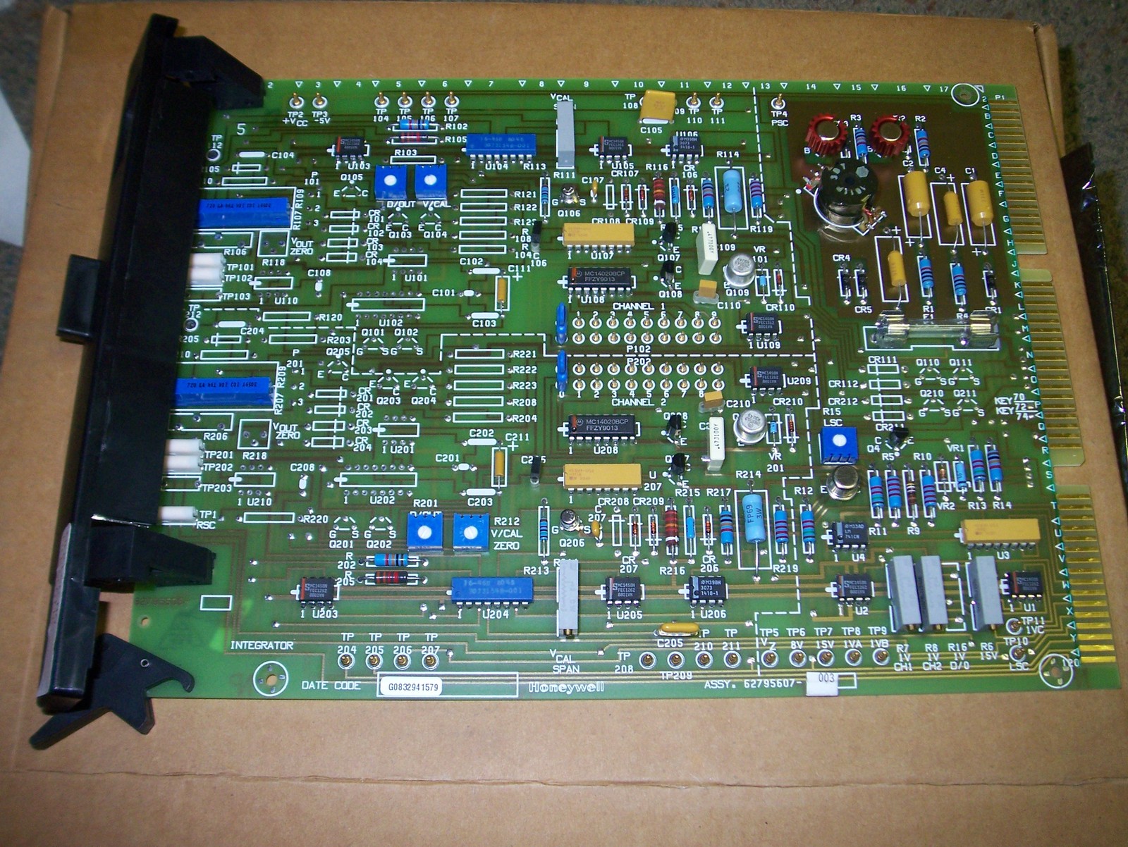 Picture 1 of 4