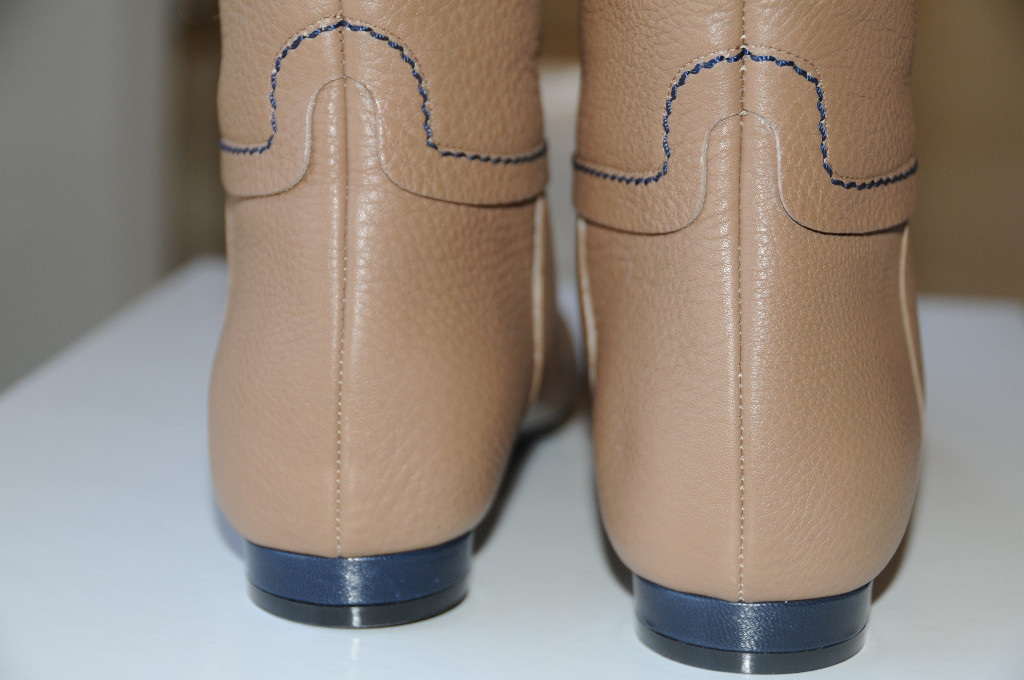 Pre-owned Manolo Blahnik $1895  Taupe Beige Navy Blue Shoes Riding Flat Boots 40.5 10