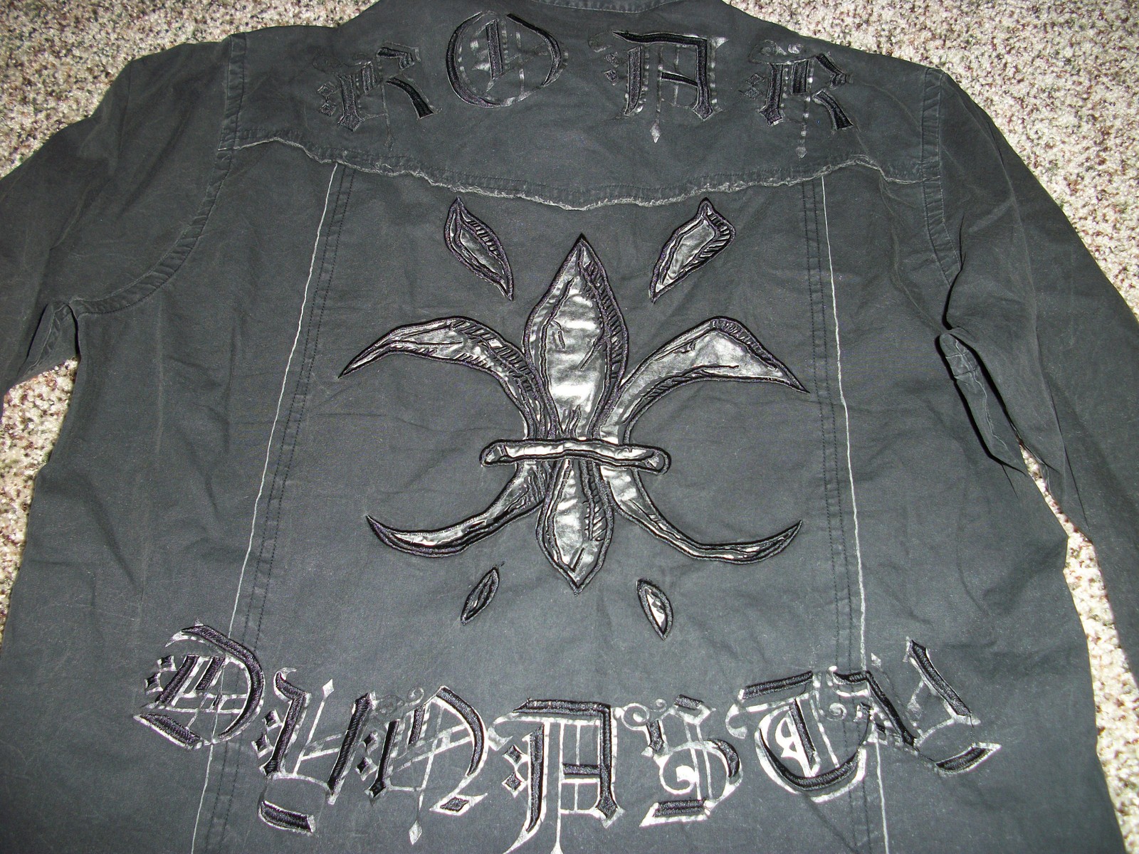 Picture 1 of 4