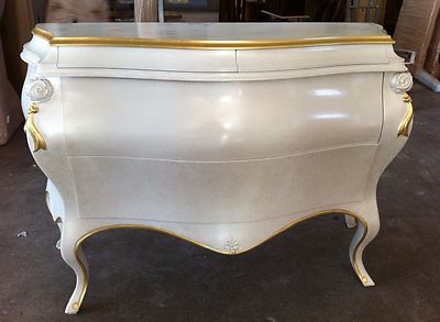 COMO'  CLASSICO  LEGNO MASSELLO BIANCO PERLATO FOGLIA ORO