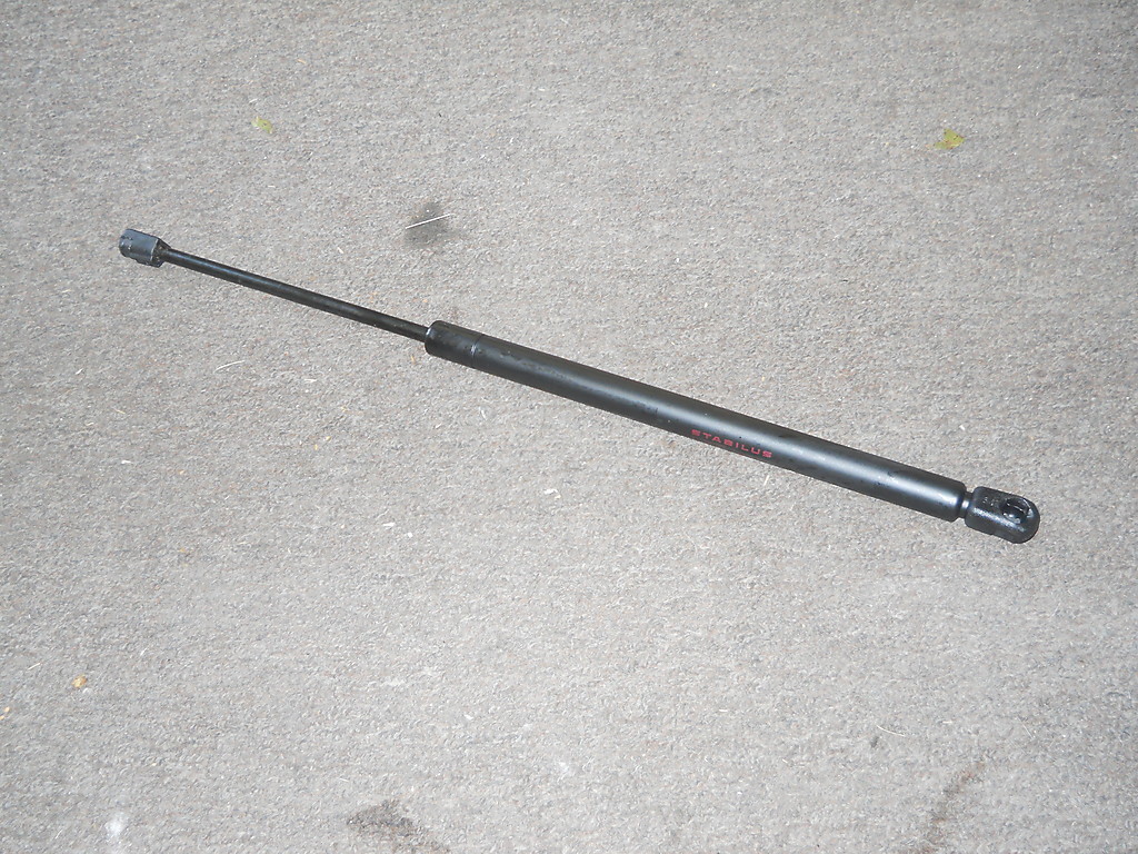 Picture 1 of 2