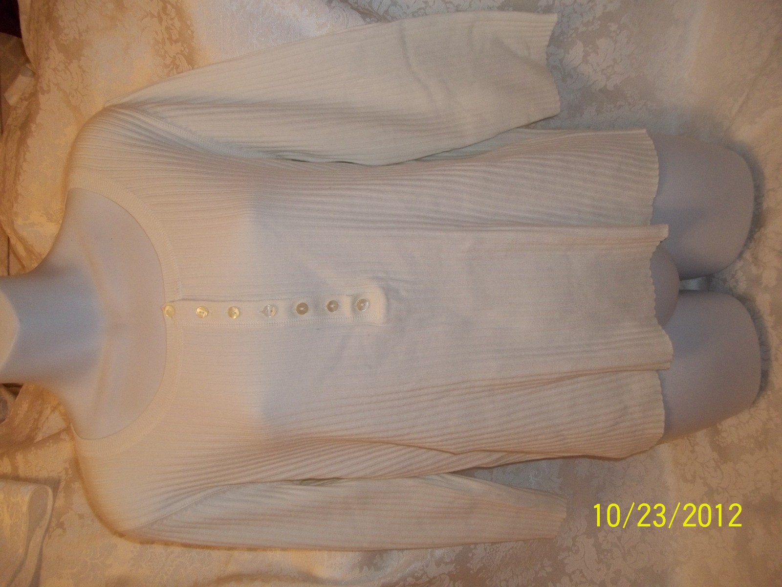 Picture 1 of 3