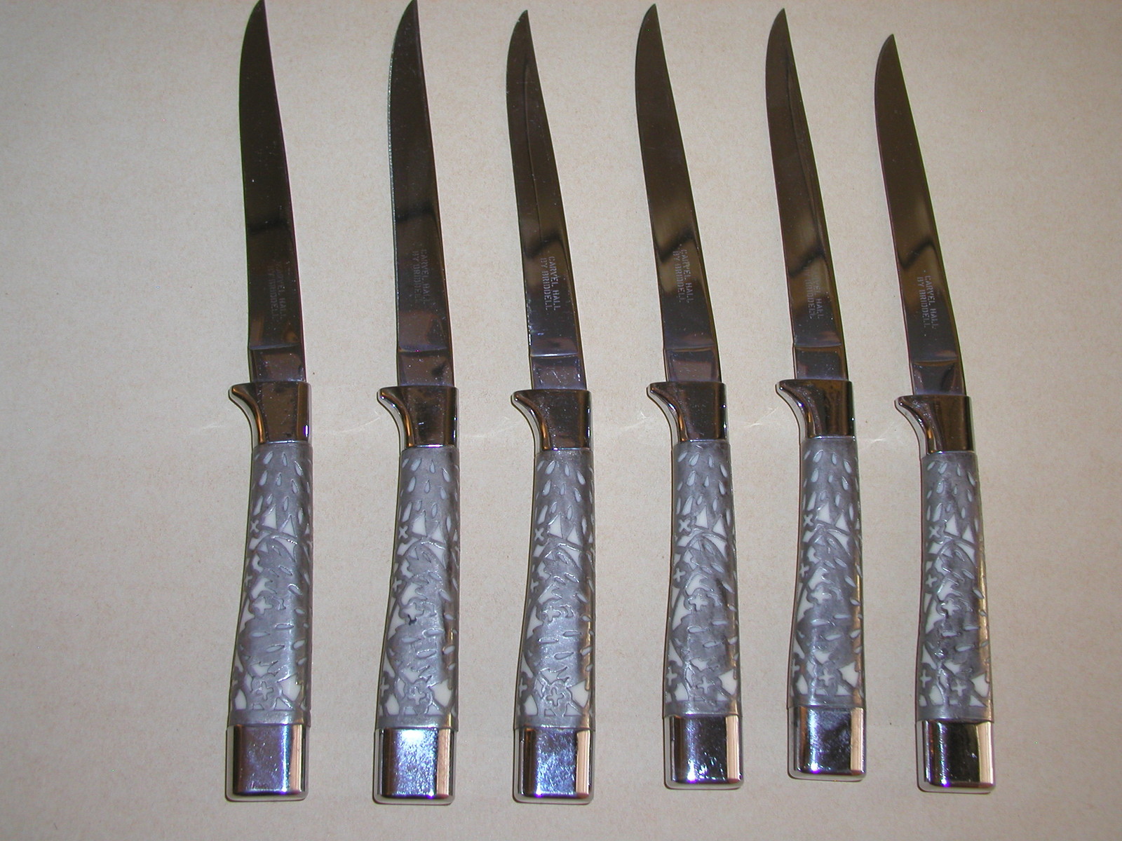 Vintage Carvel Hall by Briddell Cutlery Steak KNIFE SET cut out handle