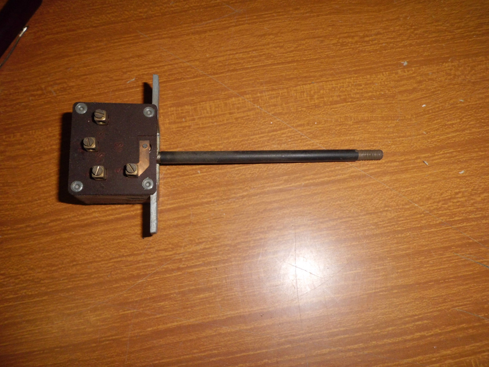 Picture 1 of 1