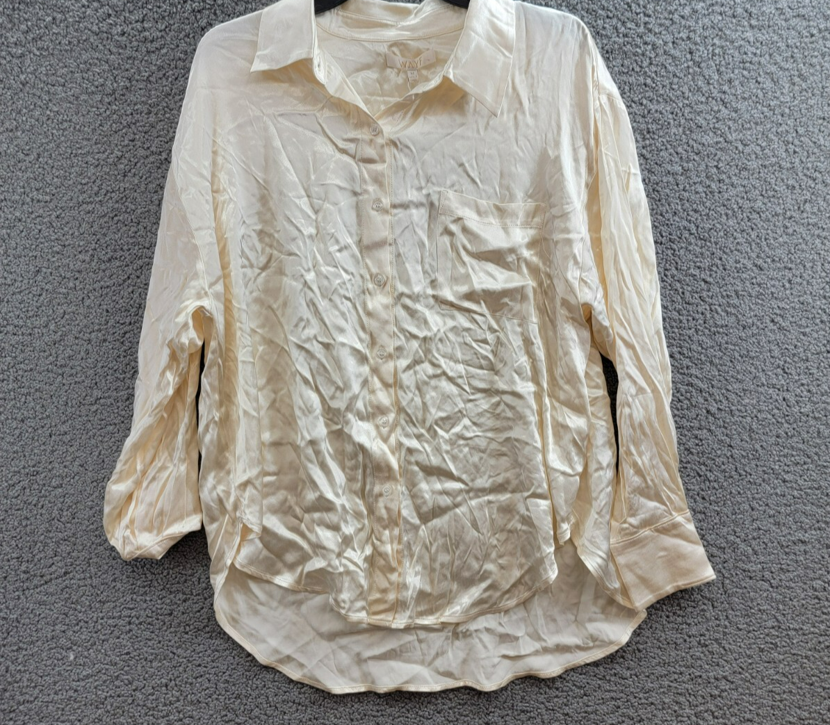 WAYF Fynn Satin Button Front Blouse Women's M Cream Patch Pocket Long Sleeve - Picture 2 of 19
