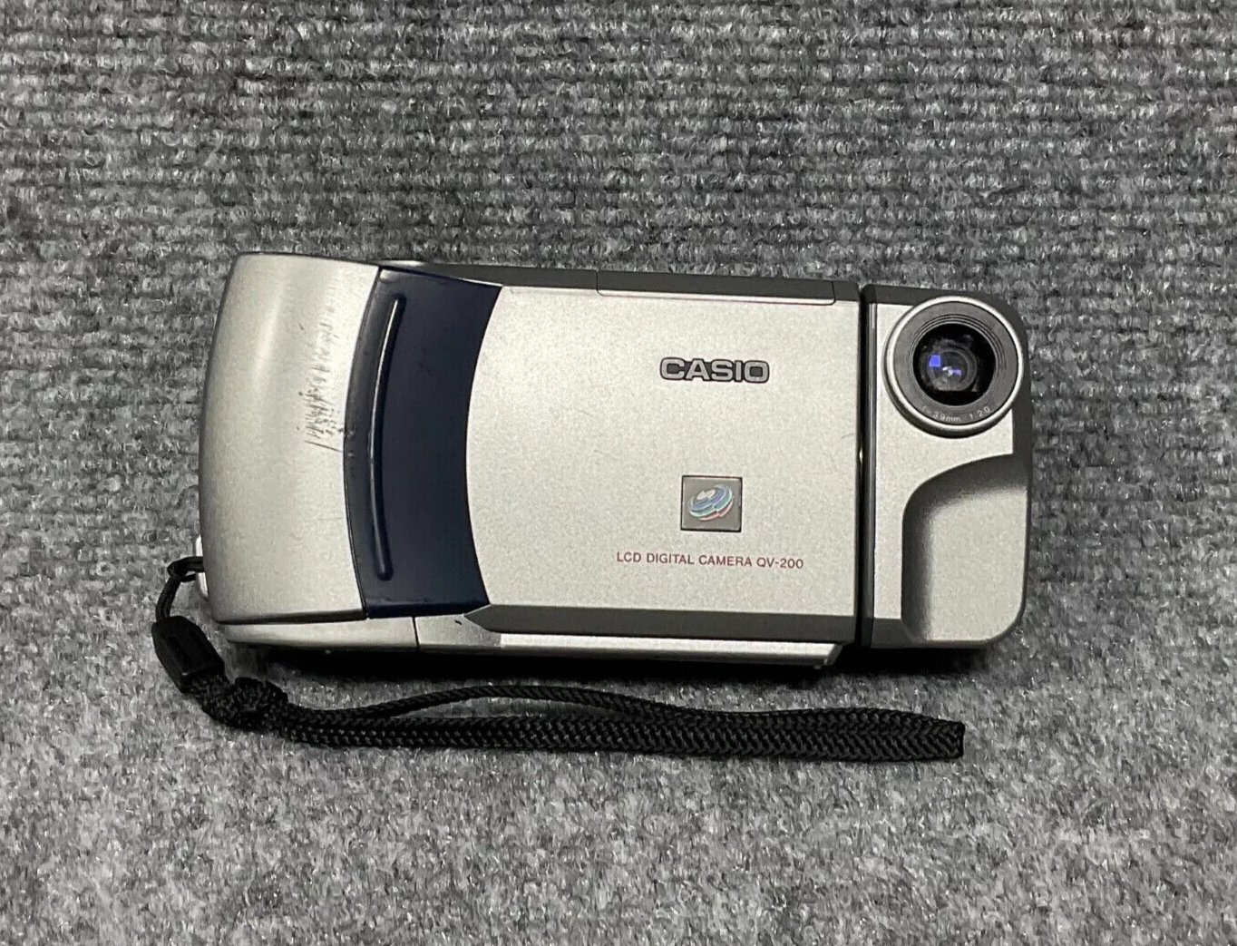 Casio QV-2000UX デジタルカメラ カシオ、「QV-2000UX」実写画像