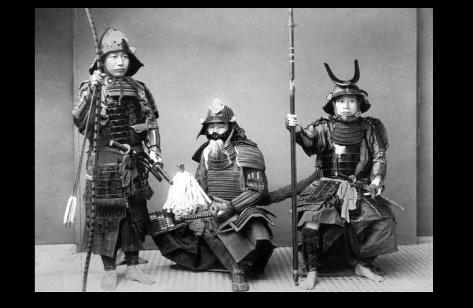 Как выглядели настоящие самураи Купить Japanese Samurai Warriors PHOTO 1860s Sword Dagger Tanto Karuta (ФОТОГРАФ