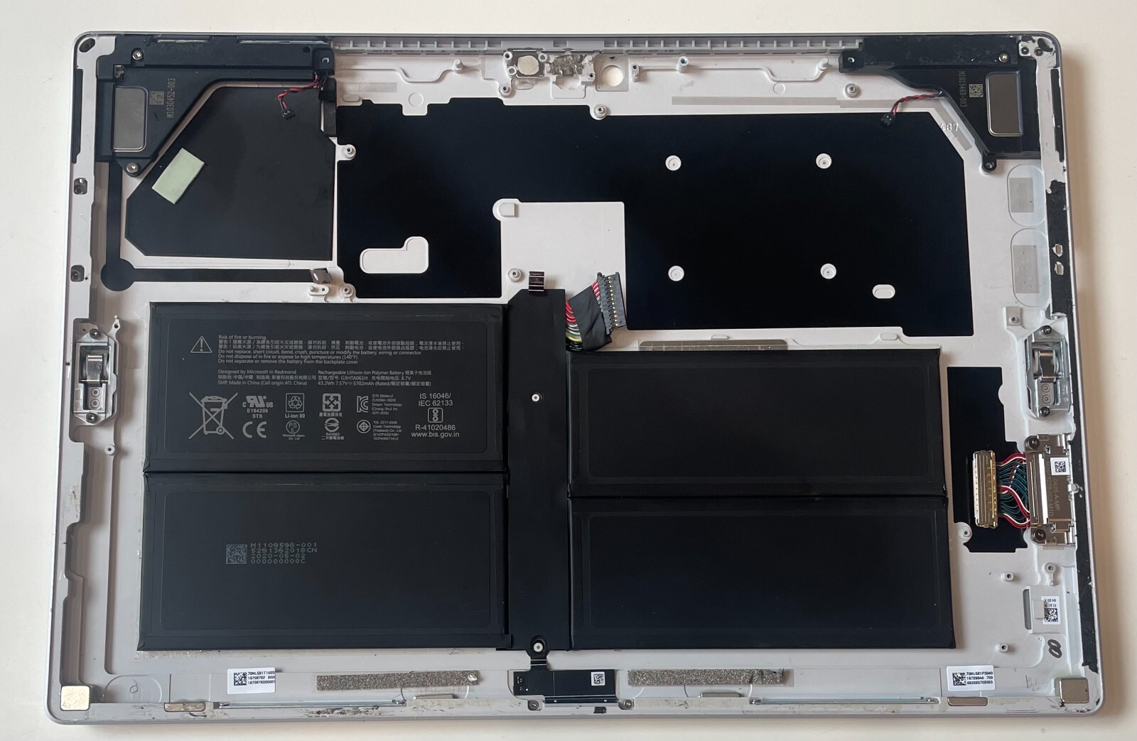 Microsoft Surface Pro7 1866 タイプカバー付 Microsoft Surface Pro7 Model:1866 タイプカバー同梱 通販 液晶