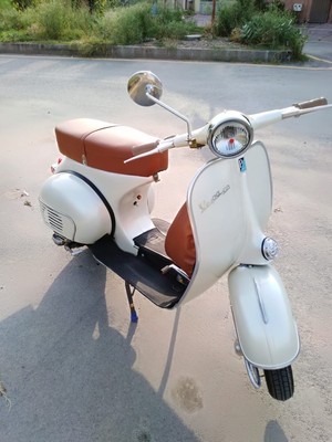 1964 Classic Vespa VBB2T Restored to Original - shipping included