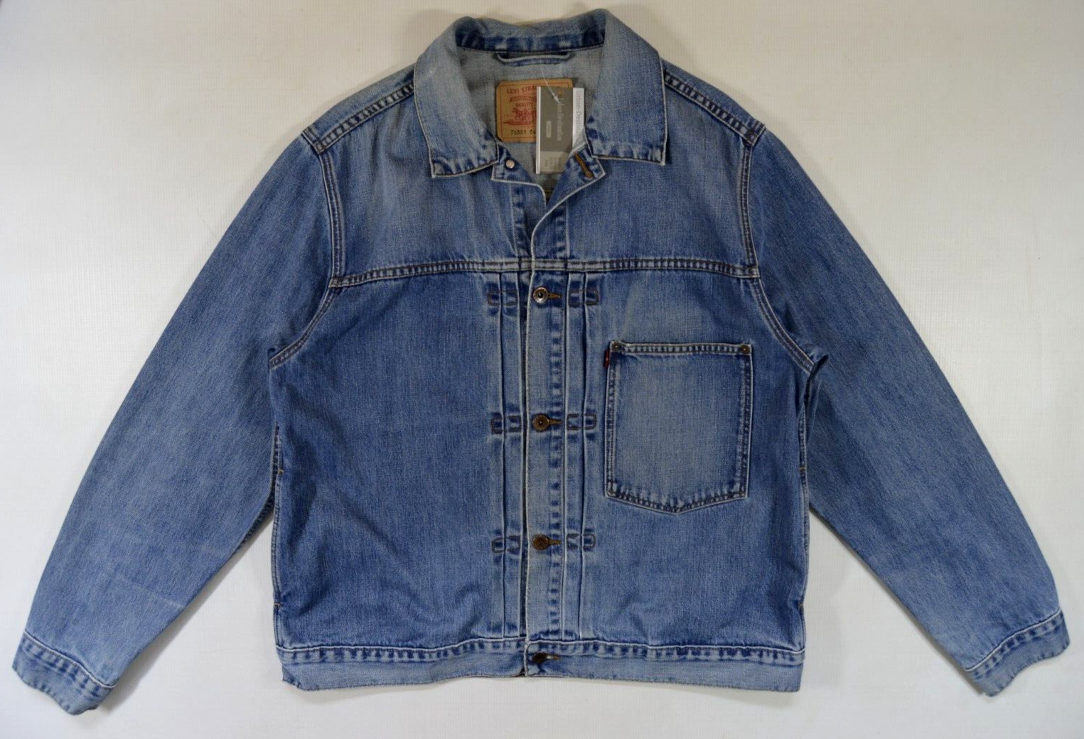 Mens VINTAGE LEVIS 70501 04 21 TYPE 1 TRUCKER JACKET size L Mens VINTAGE LEVIS 70501 04 21 TYPE 1 TRUCKER JACKET size L