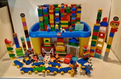 duplo building table