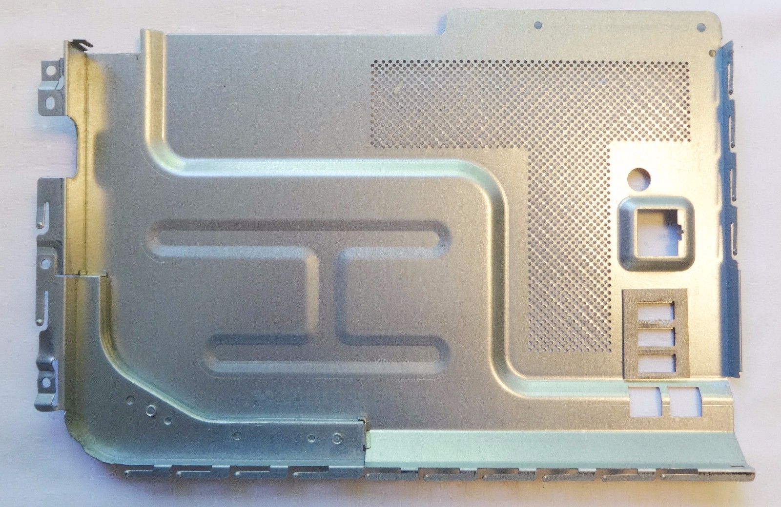 Gateway ZX4665G-UW31 Motherboard Shield 60.3KF10.002