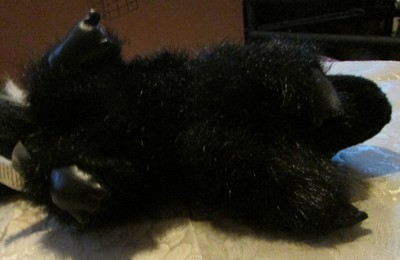FOLKMANIS MINI SKUNK FINGER PUPPET PLUSH 5