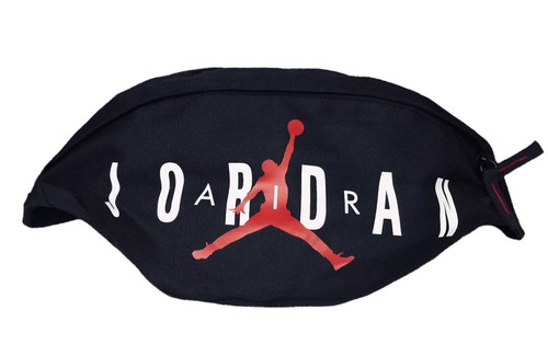バッグ・カバンその他 Nike Jordan Crossbody Bag 33L IB8478-010 Air Jordan Big Logo Crossbody Bag Size Large Black Fanny