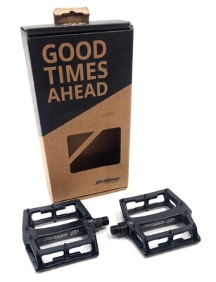 Reverse Components Super Shape Pedals 9/16, Black