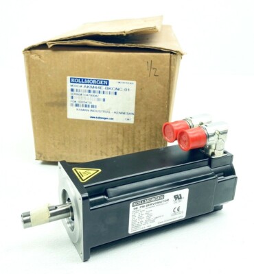 NEW KOLLMORGEN AKM44E-BKCNC-01 PM SERVO MOTOR 3-PH 640-VDC 2500-RPM1.1-KW