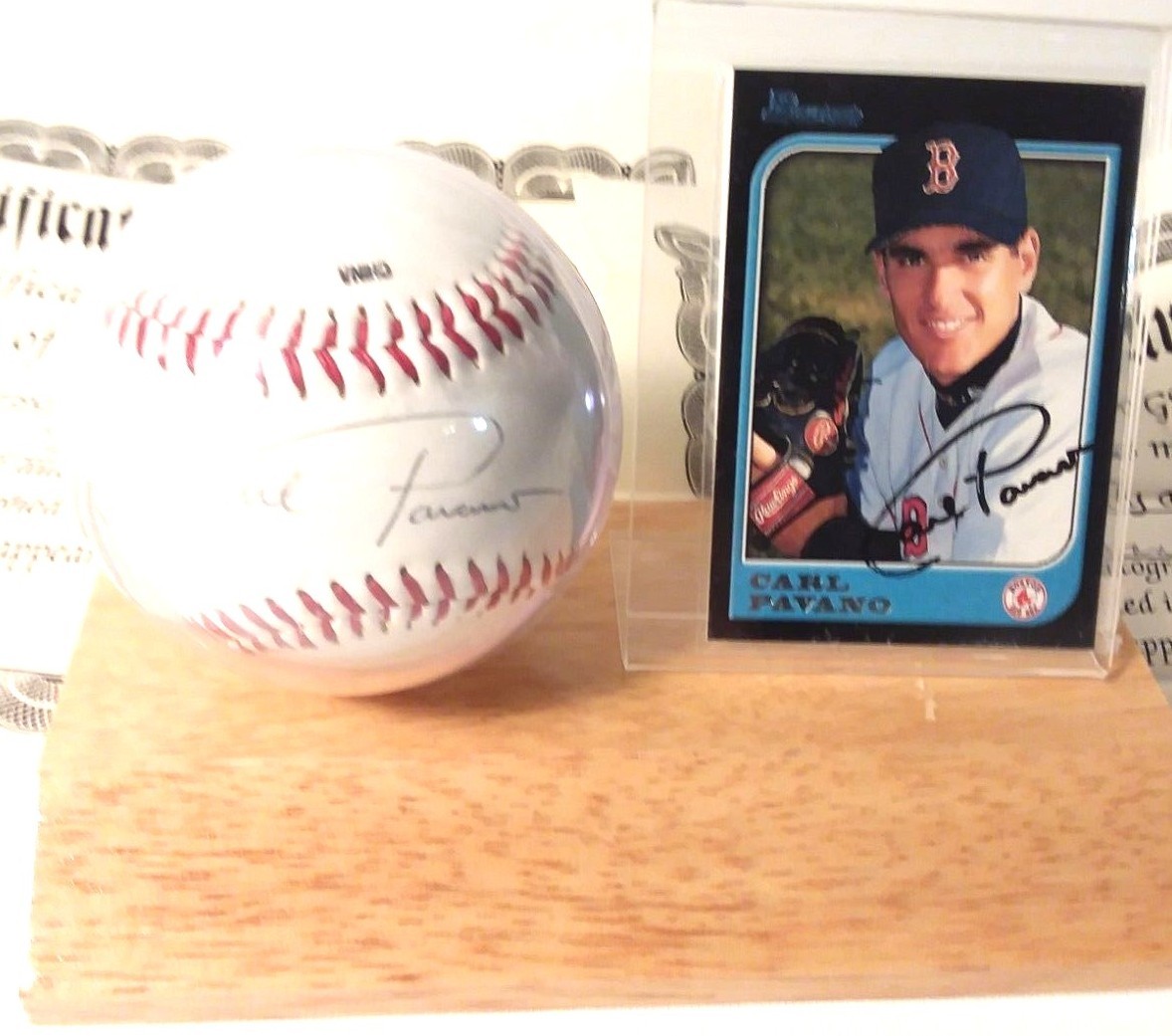 Carl Pavano Sighned Baseball And Sighned Baseball Card Redsox With Paper Work