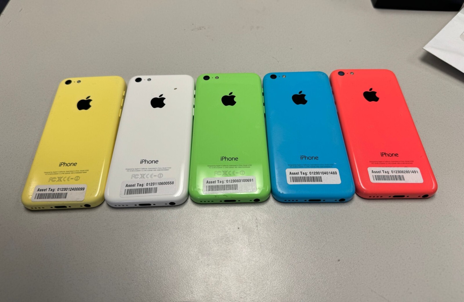 iPhone5c 8GB ブルー ZX901 iPhone5c 8GB ブルー ZX901（Apple iPhone 5c (Blue, 8GB