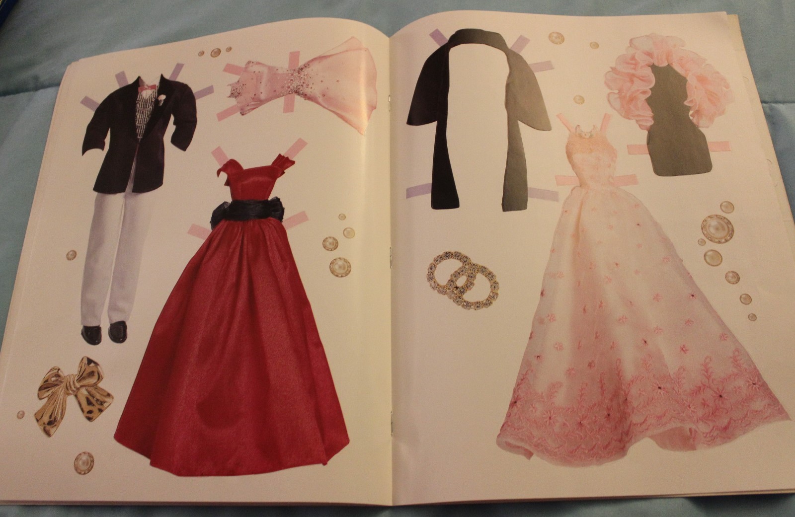 1998 Golden Books Barbie Gala Evening Fashions Paper Doll Book---Unused