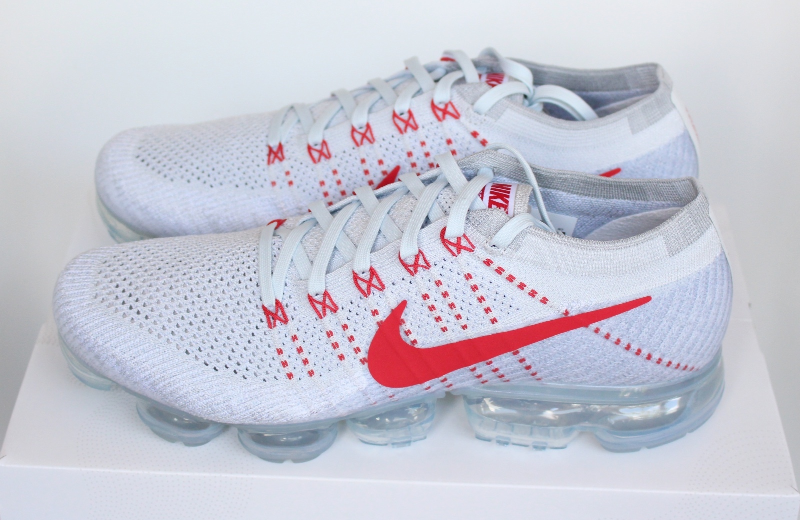 vapormax platinum red black