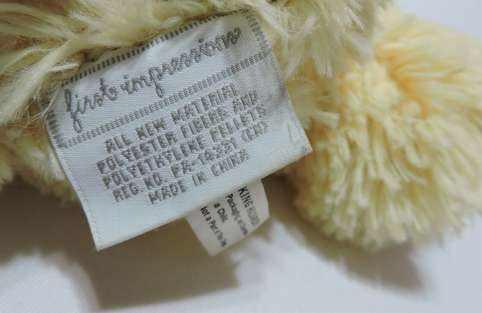 First Impressions Giraffe Plush Toy Sewn Eyes Lovey 10