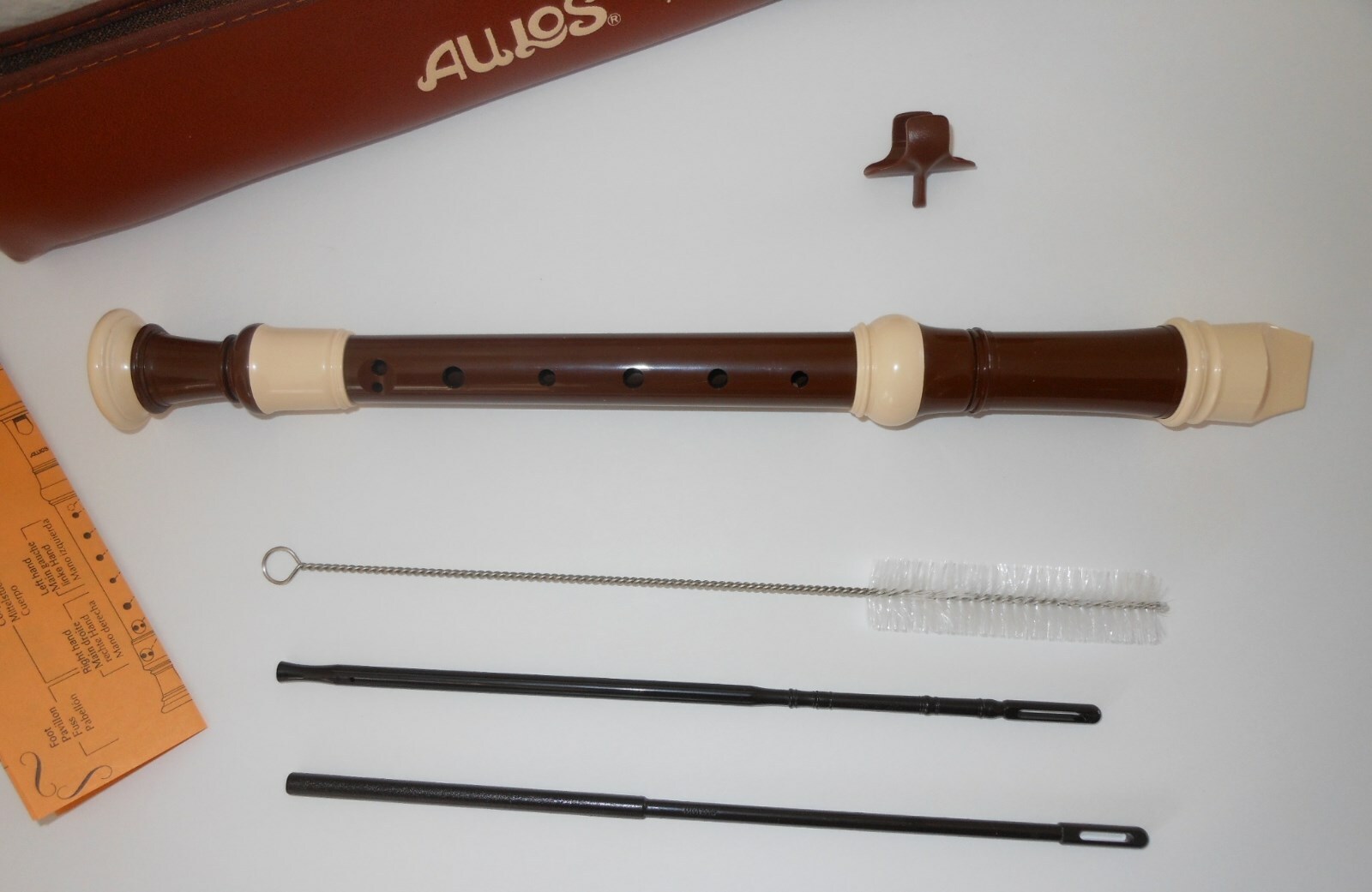 Aulos ~ Classroom Recorder ~ Light Brown Soprano~ 6 Piece ~ English ~ 703B
