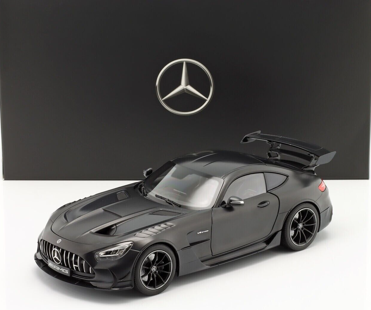 1/18 Mercedes AMG GT Black Series 2021 Model by Norev 1/18 Mercedes AMG GT Black Series 2021 Model by Norev