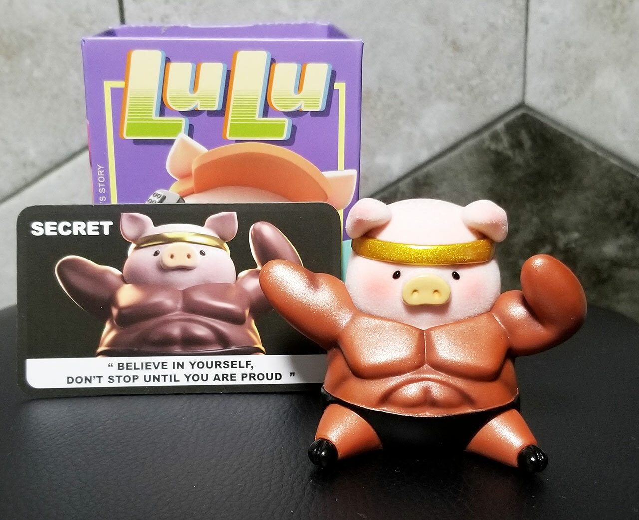ソフビ　LULUBELL TOYS Pug of the Undead ソフビ LULUBELL TOYS Pug of the Undead - メルカリ