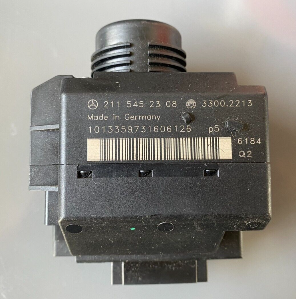 MERCEDES 0309 E Class W211 R171 Electronic IGNITION SWITCH 2115452308の