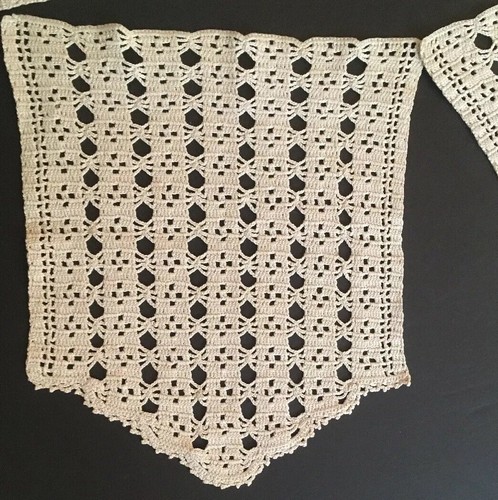 Antique Handmade Lace 8 Piece Table Place Mats In Light Brown Table Doilies