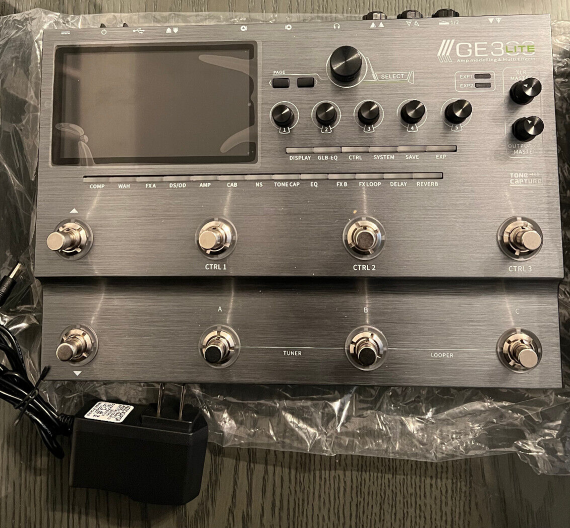 Mooer GE300 LITE
マルチエフェクター Amazon.com: MOOER GE300 Lite Guitar Amp Modelling Multi