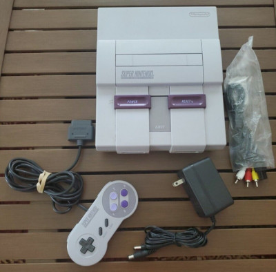 Super Nintendo SNS-001 Bundle w/cords And OEM Controller  Tested