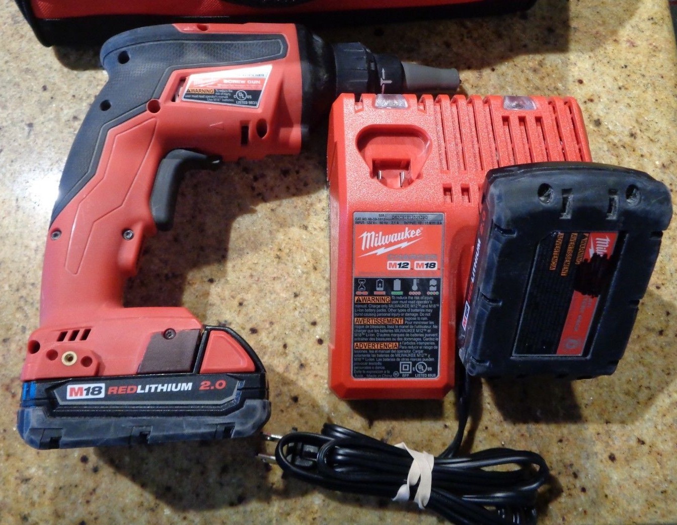 Milwaukee Fuel 2866-20 18v Screwgun With 2 Batteries and Charger