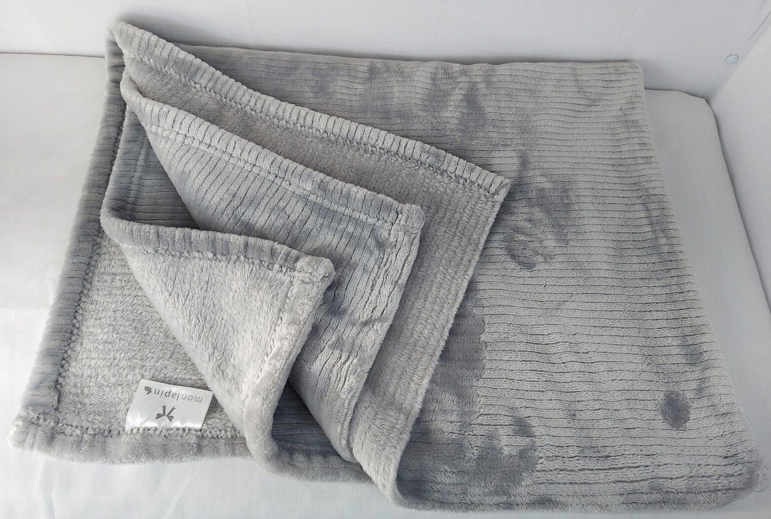 Unisex Shimmery Plush Gray 30