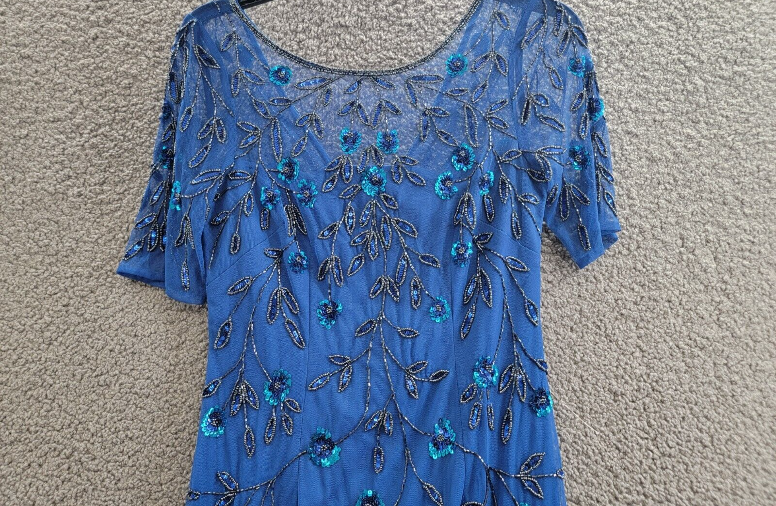 Adrianna Papell 3D Floral Beaded Sheath Dress Women's 2 Blue Back Zip Closure - Picture 3 of 18