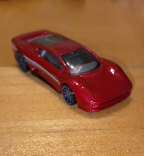 Vintage 1992 Hot Wheels Jaguar XJ220 Red Rare White Stripe
