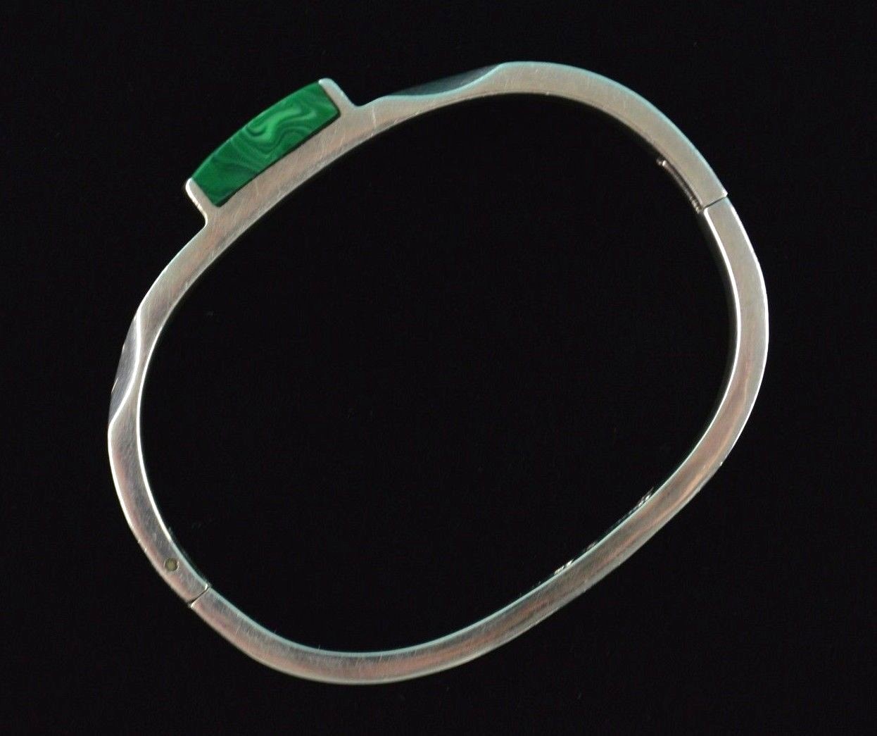 Womens Sterling Silver Green Malachite Bangle Bracelet Latch Hook Taxco 33.35 G