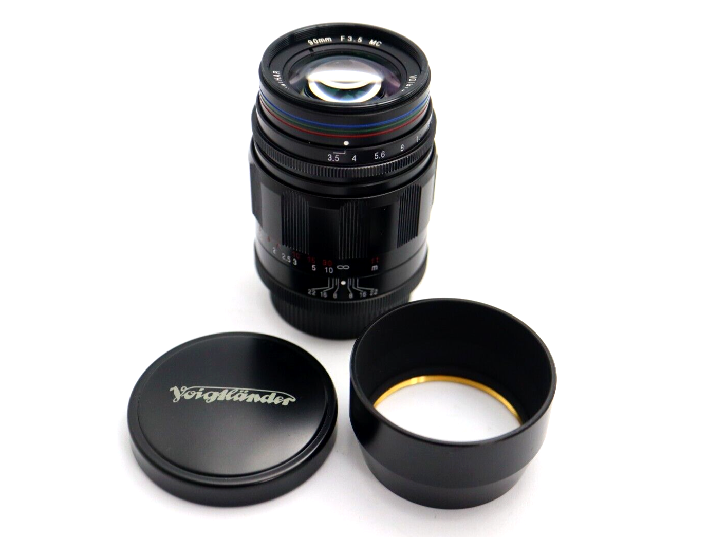 552 Voigtlander APO-LANTHAR 90mm f3.5 MC for Leica L39 **EXC 552 Voigtlander APO-LANTHAR 90mm f3.5 MC for Leica L39 **EXC