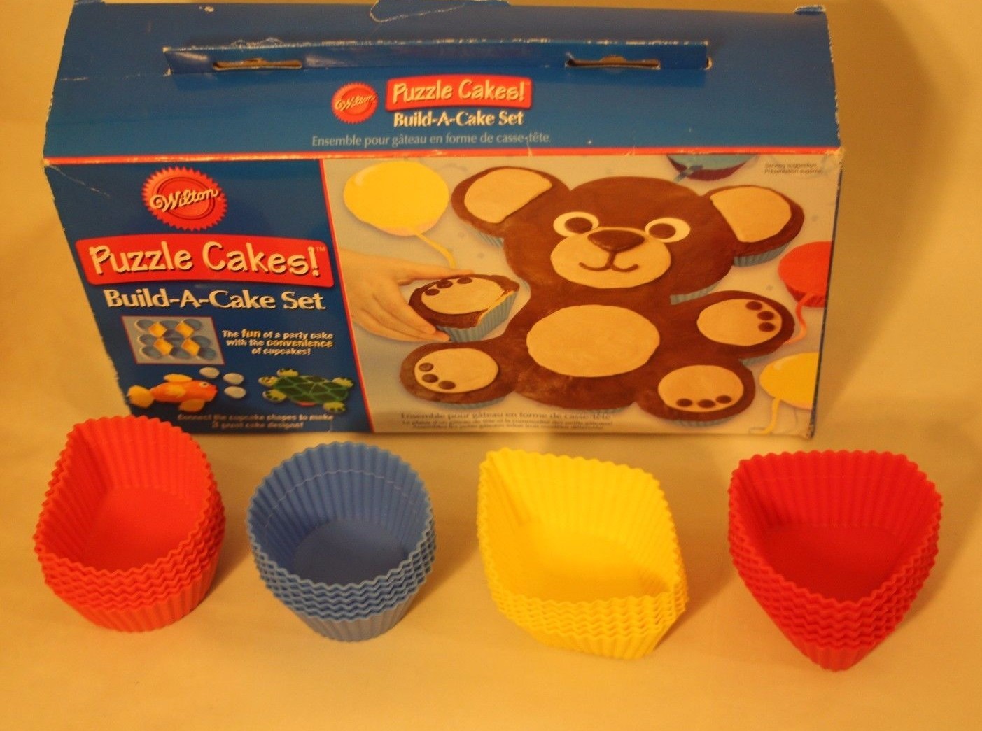 Wilton Puzzle Cakes! Build-a-Cake 24pc Retired 2007 Silicone