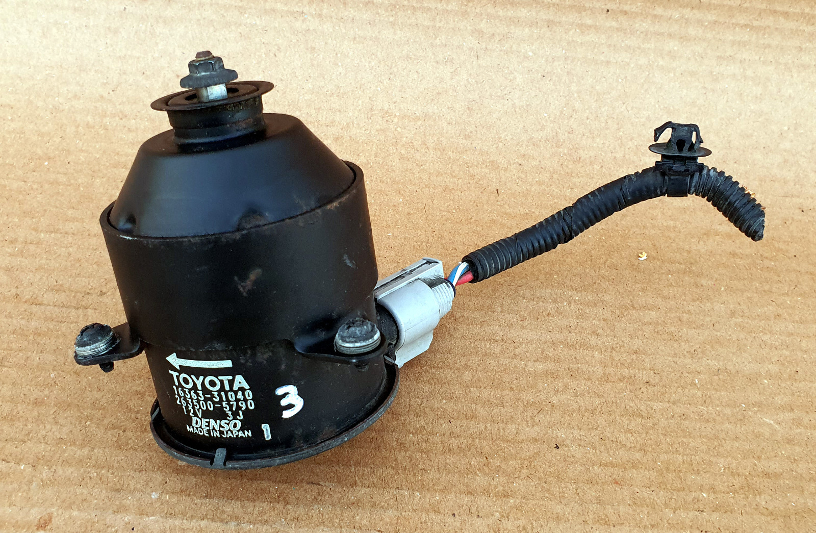 12/13までshiori66 Lexus IS250 IS350 IS250C 2007-2013 Radiator Cooling Fan