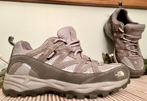 THE NORTH FACE Ｓサイズ The North Face Womens Grey Lace Up Hiking Trail Sneakers