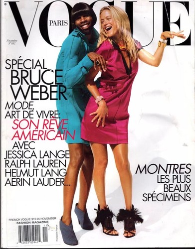 女性情報誌 Vogue France Magazine November 2023 Vogue France I Novembre 2023 (French Edition) - Kindle