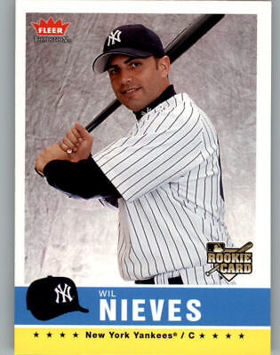 2006 Fleer Tradition New York Yankees Baseball Card #195 Wil Nieves Rookie . rookie card picture