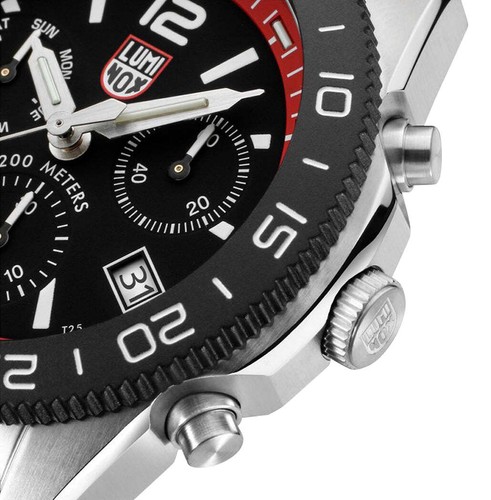 Pre-owned Luminox Pacific Diver Chronograph Red Rubber Day/date Mens Watch Xs.3155